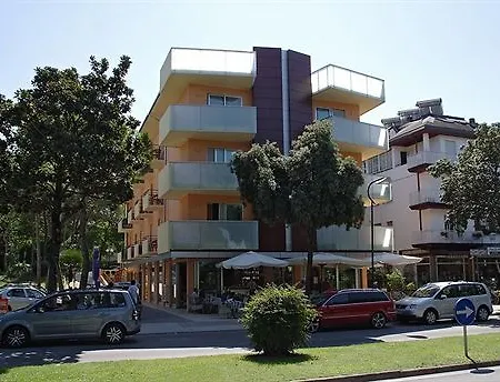 Daniele Hotel 4*