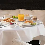 Daniele Hotel 4*